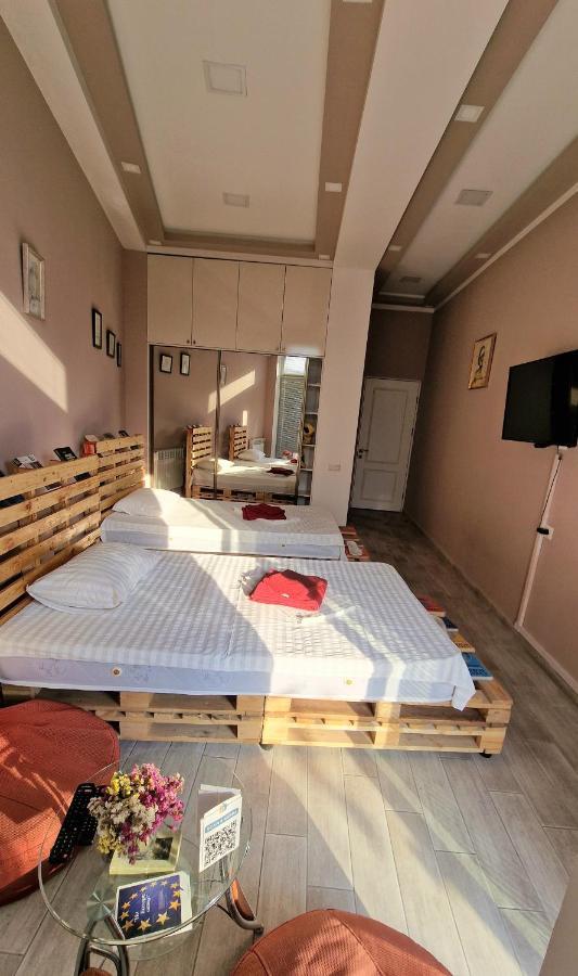 Puzzle Space Pansiyon Erivan Dış mekan fotoğraf