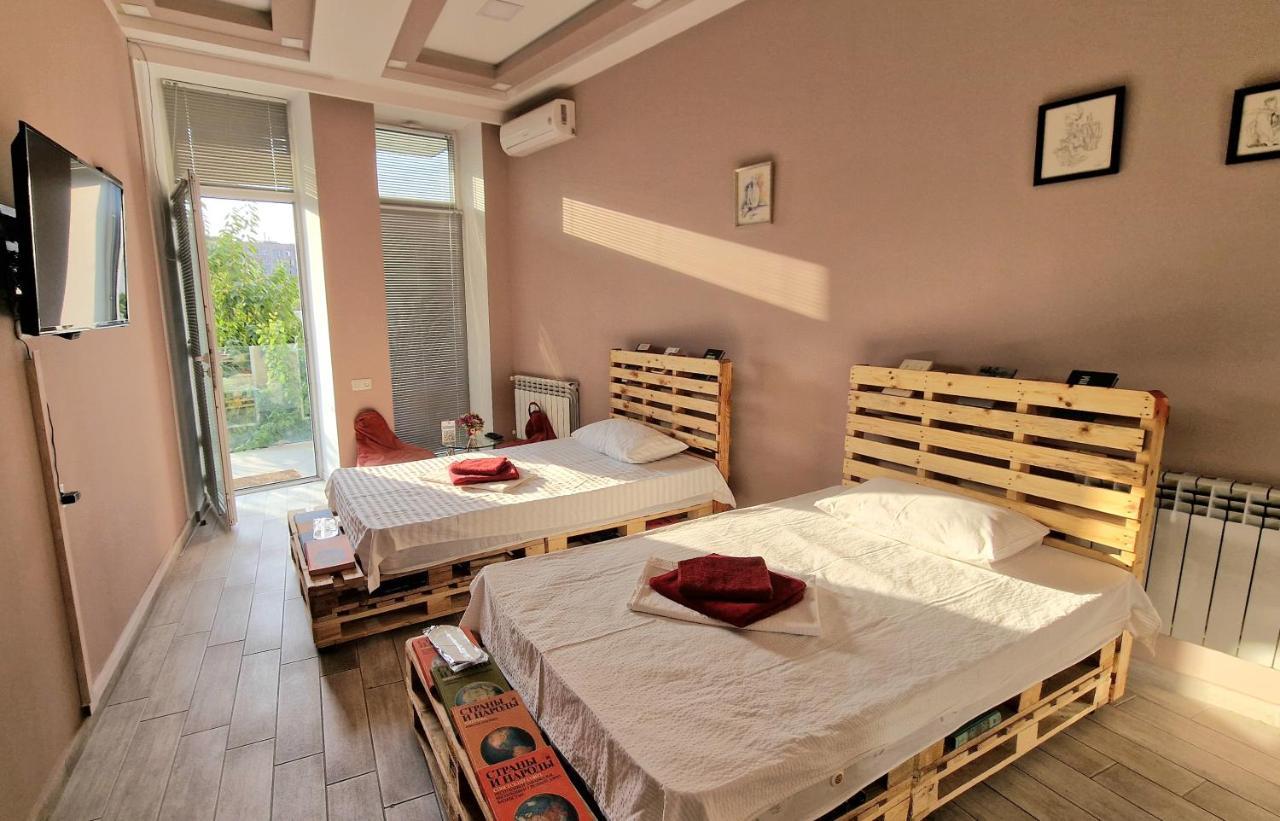 Puzzle Space Pansiyon Erivan Dış mekan fotoğraf